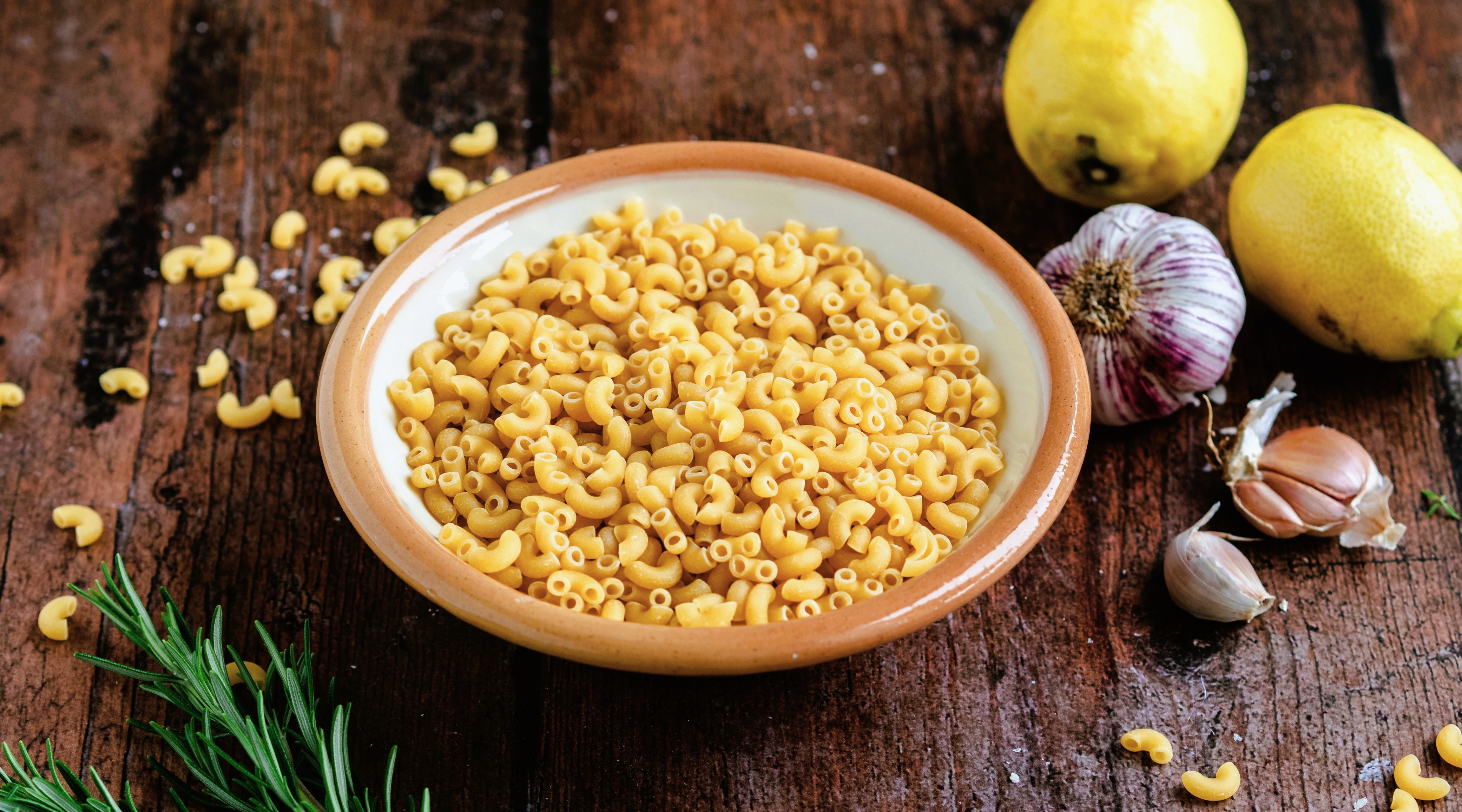Elbow pasta 