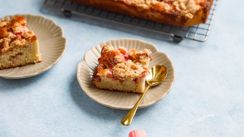 Easy and simple rhubarb recipes