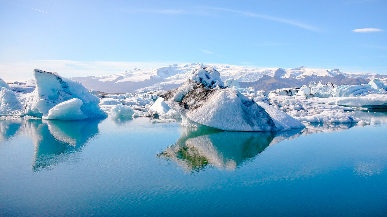Skyr articles