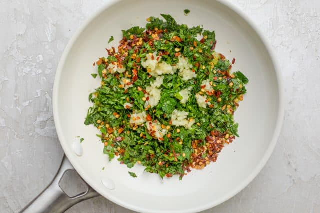 Sauce for the recipe made with cilantro, garlic, olive oil and cayenne pepper