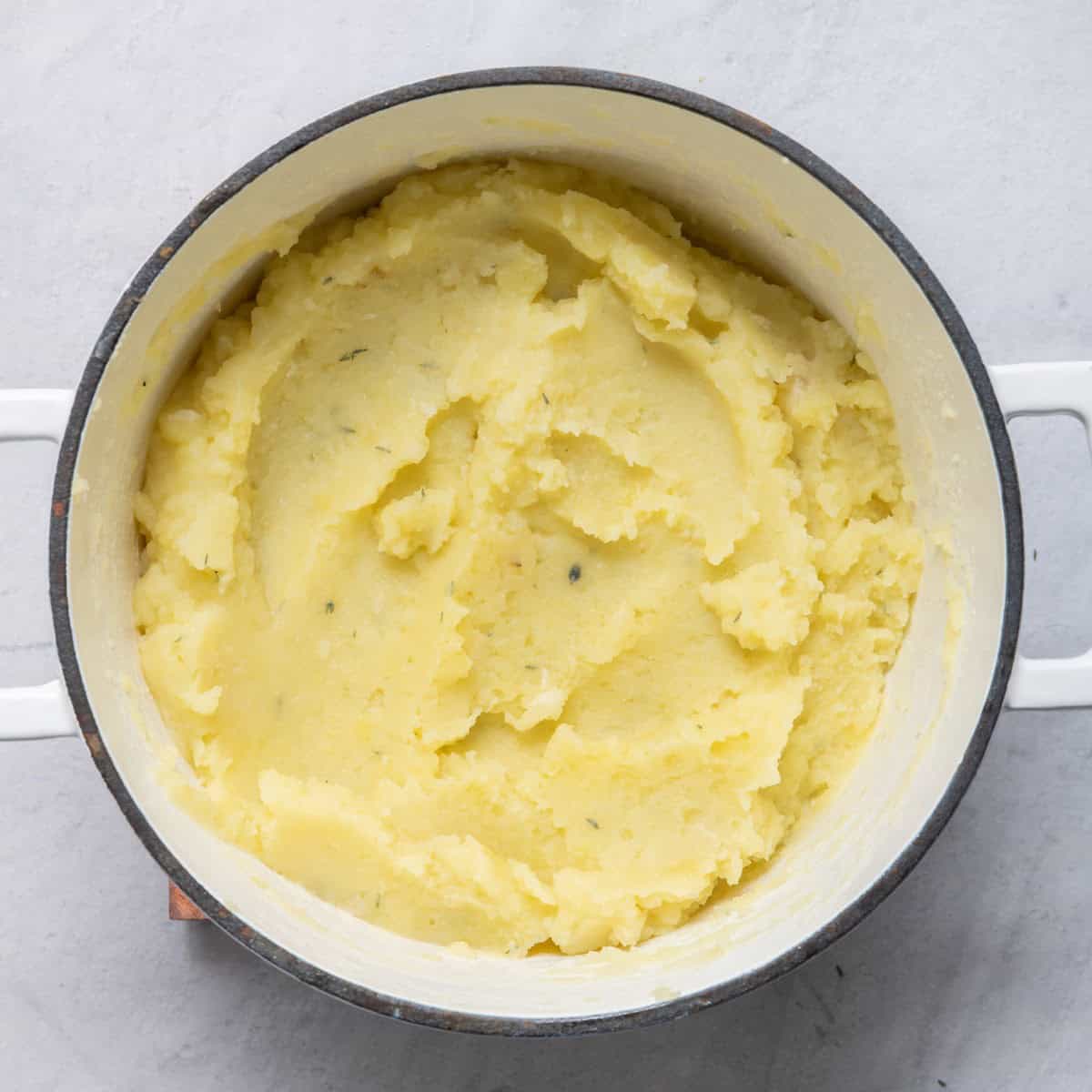 Blended mashed potatoes in pot.