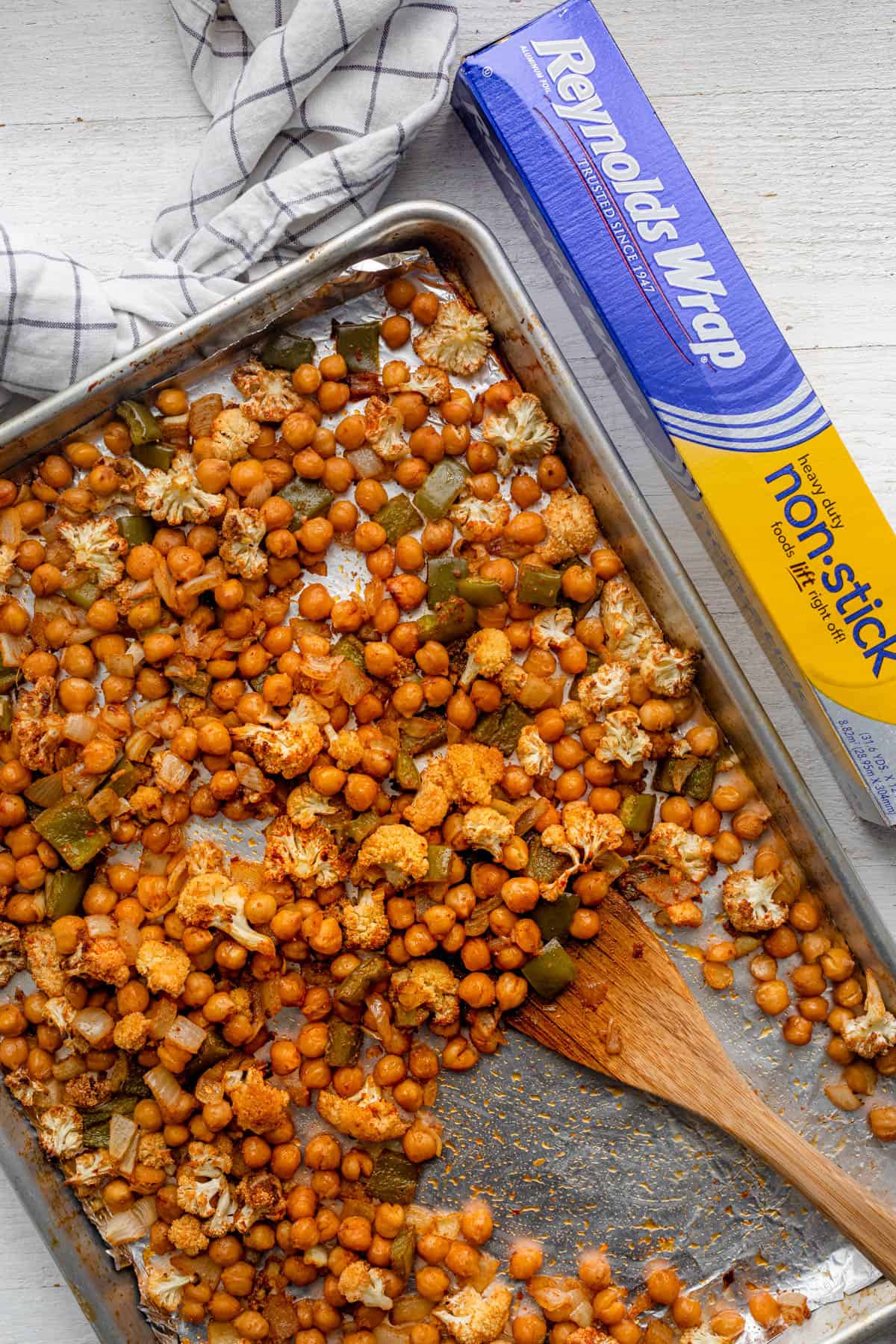 Final chickpeas shawarma after roasting in the oven