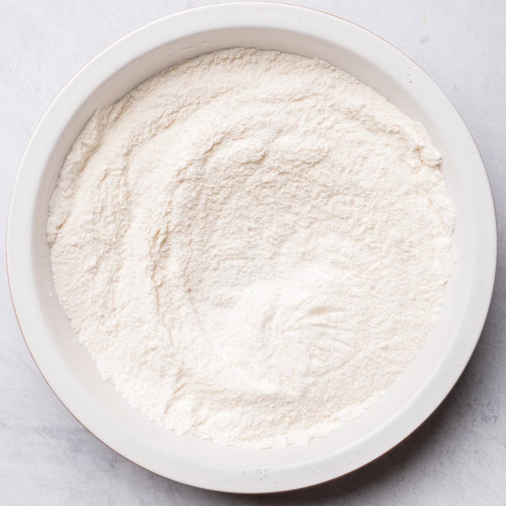 Dry ingredients mixed.