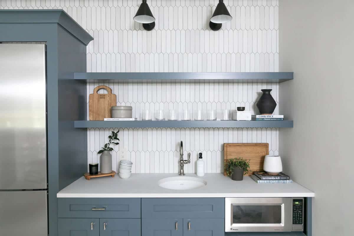 Jawad home lower level kitchenette