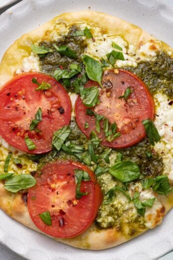 Pesto Flatbread Pizza.