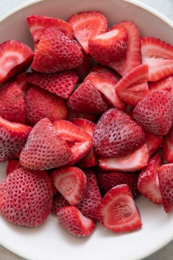 How to Freeze Strawberries.