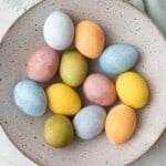 How to dye Easter eggs.
