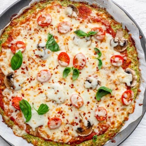 Broccoli crust pizza with vegetarian toppings