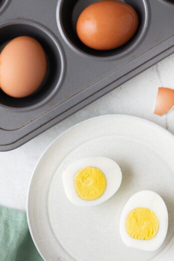 How to make hard boiled eggs in oven.