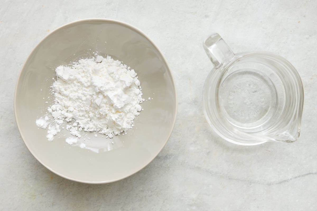 Ingredients for recipe: cornstarch and water.