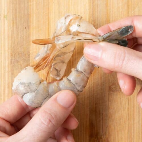 How to peel shrimp.