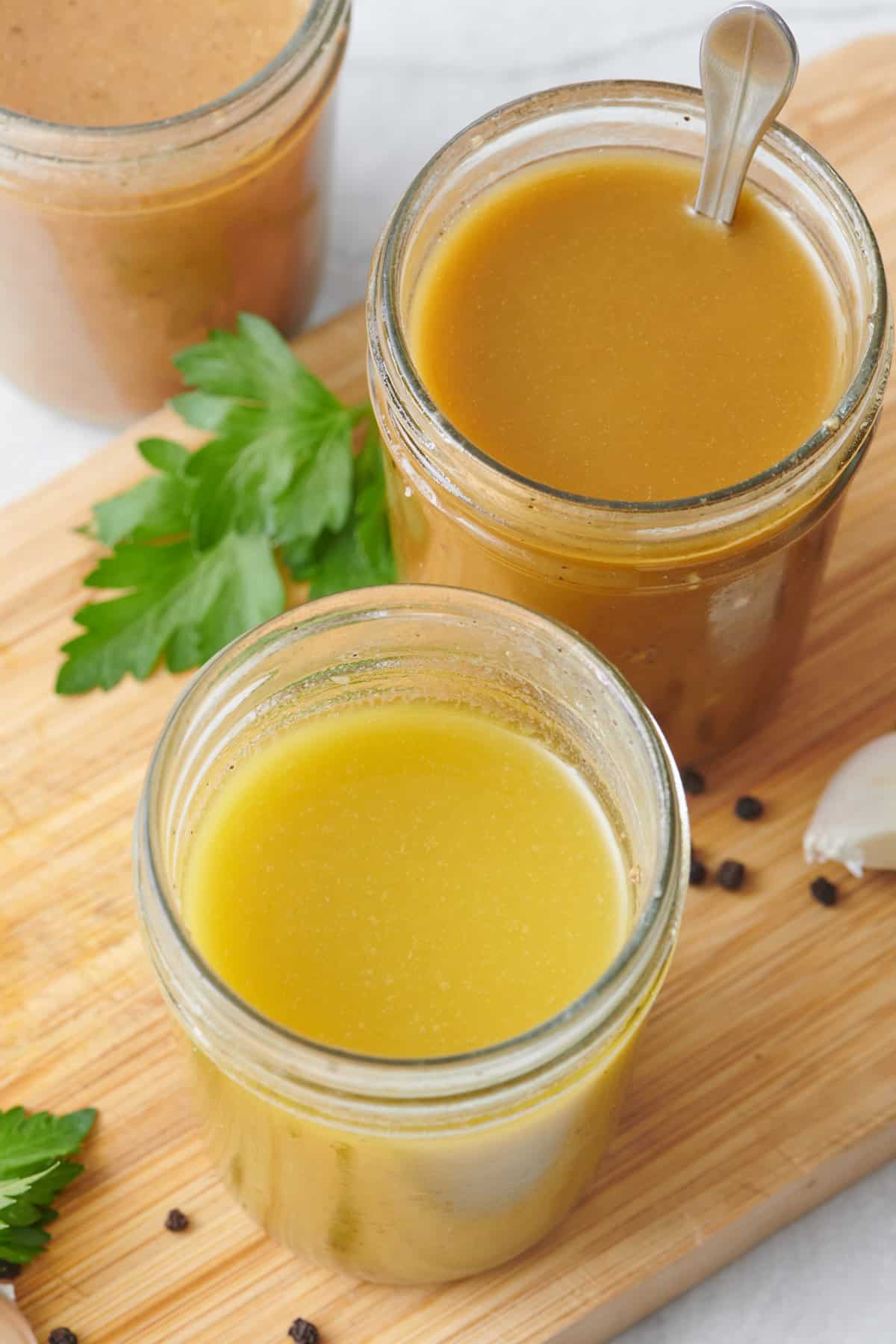 How to make a vinaigrette in a mason jar.