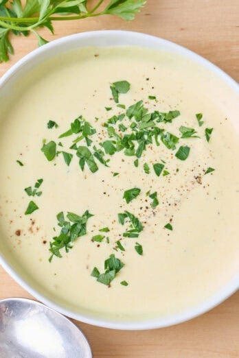 How to Make Hollandaise sauce recipe.