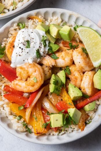 Shrimp fajitas bowl recipe.