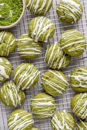 Matcha cookies recipe.