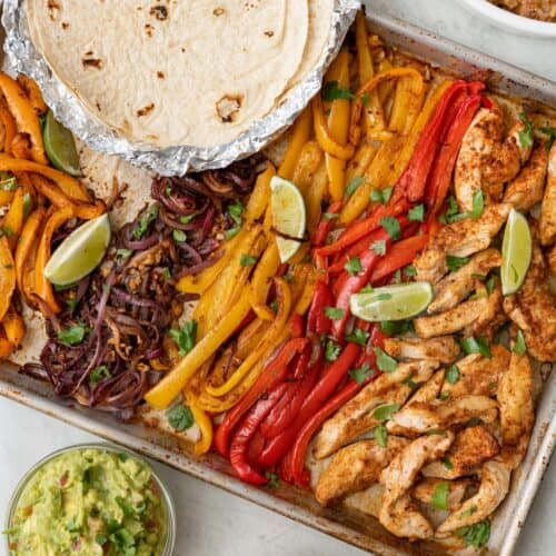 Sheet pan chicken fajita recipe.