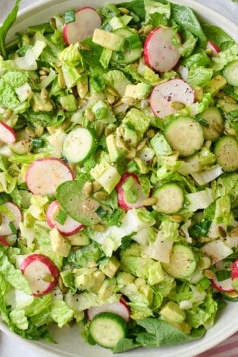 Simple green salad recipe.