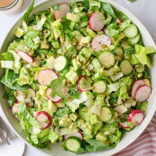 Simple green salad recipe.