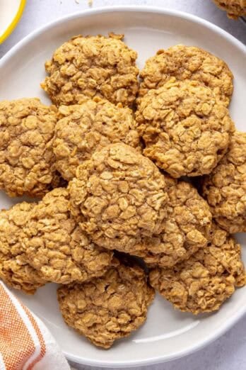 Pumpkin oatmeal cookie recipe.