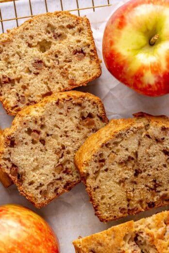Best cinnamon apple bread recipe.