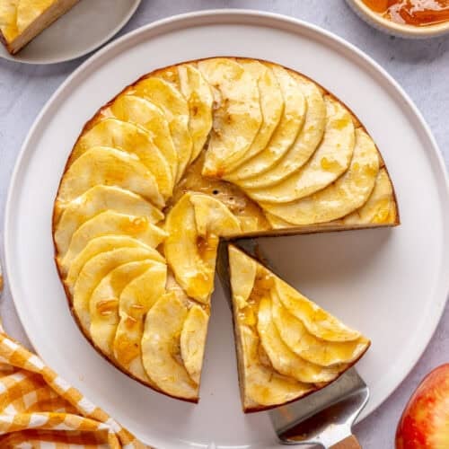 Cinnamon apple yogurt cake recipe.