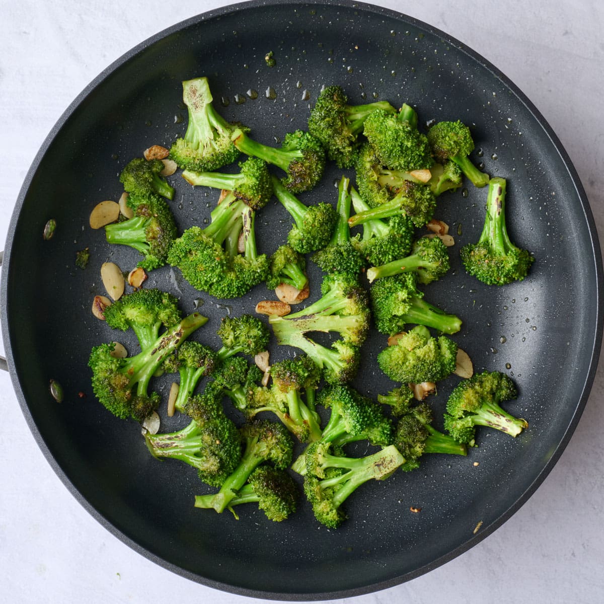 Sauteed broccoli with garlic after cooking.