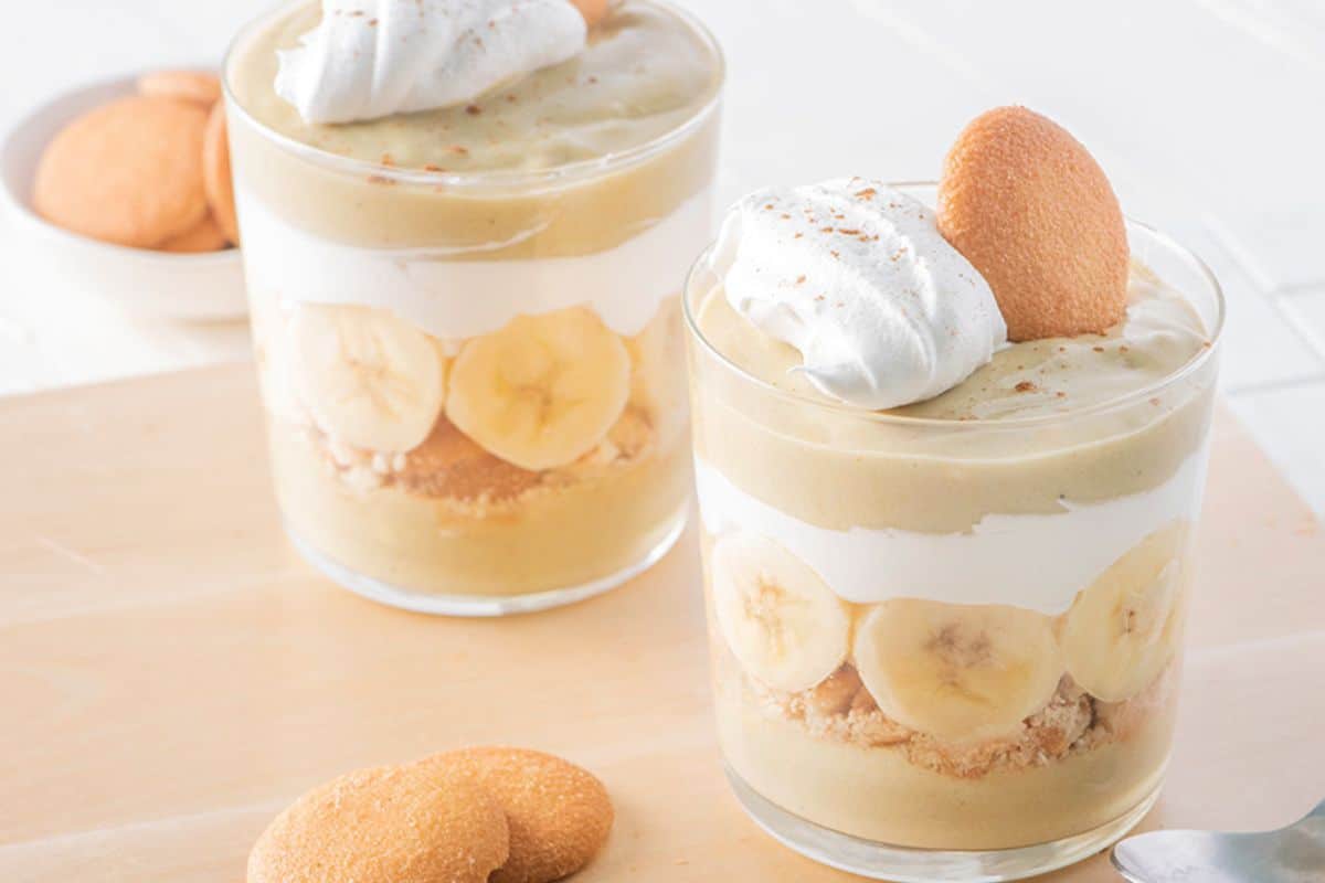 Easy banana pudding cups.