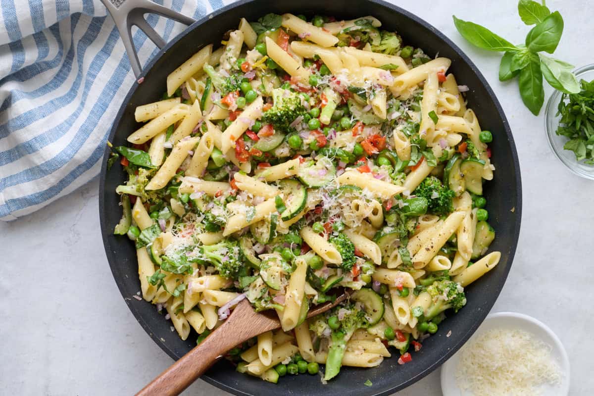 Easy pasta primavera recipe full of fresh vegetables.